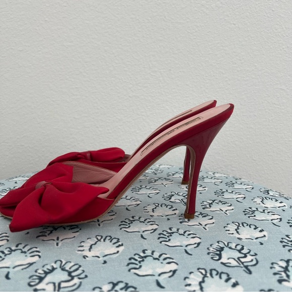 Red Bow Agent Provocateur Heels Perfect for the Holidays - Picture 8 of 14